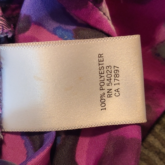 Banana Republic Ruffle Neck Silkey Blouse - Picture 9 of 12